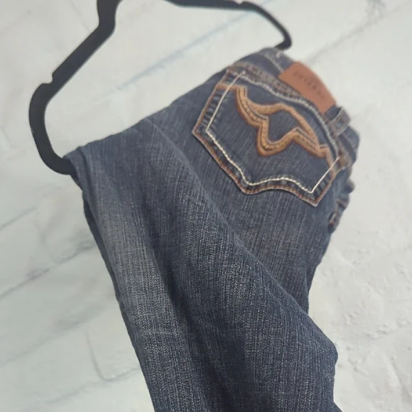 Shyanne Jean with Brown Stitching - Picture 7 of 10